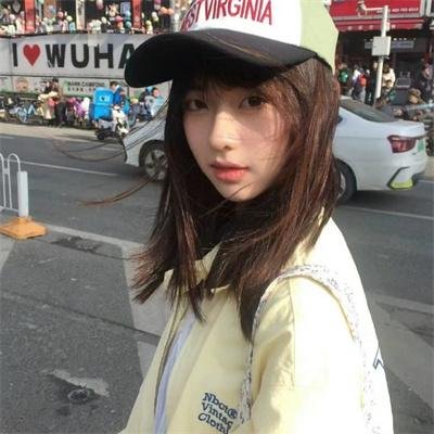 隔壁的吸血鬼美眉